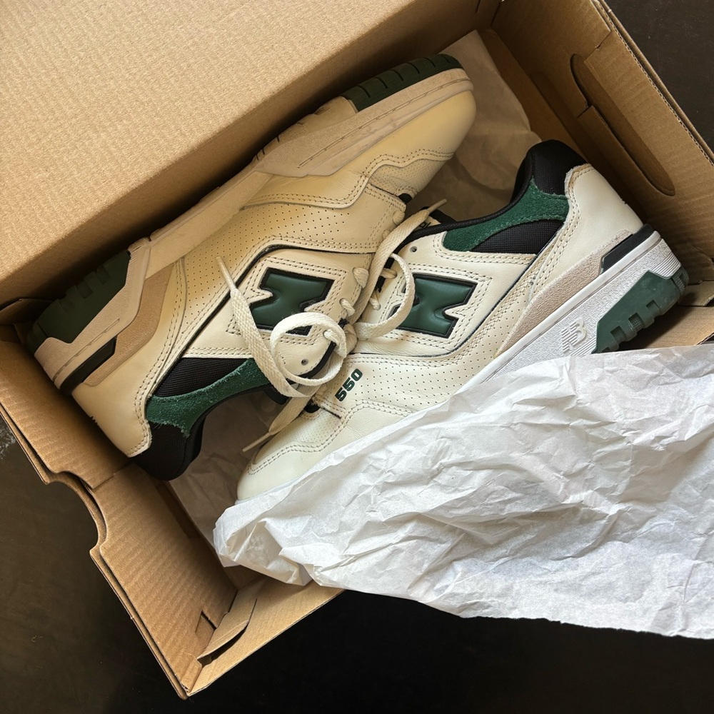 New Balance 550